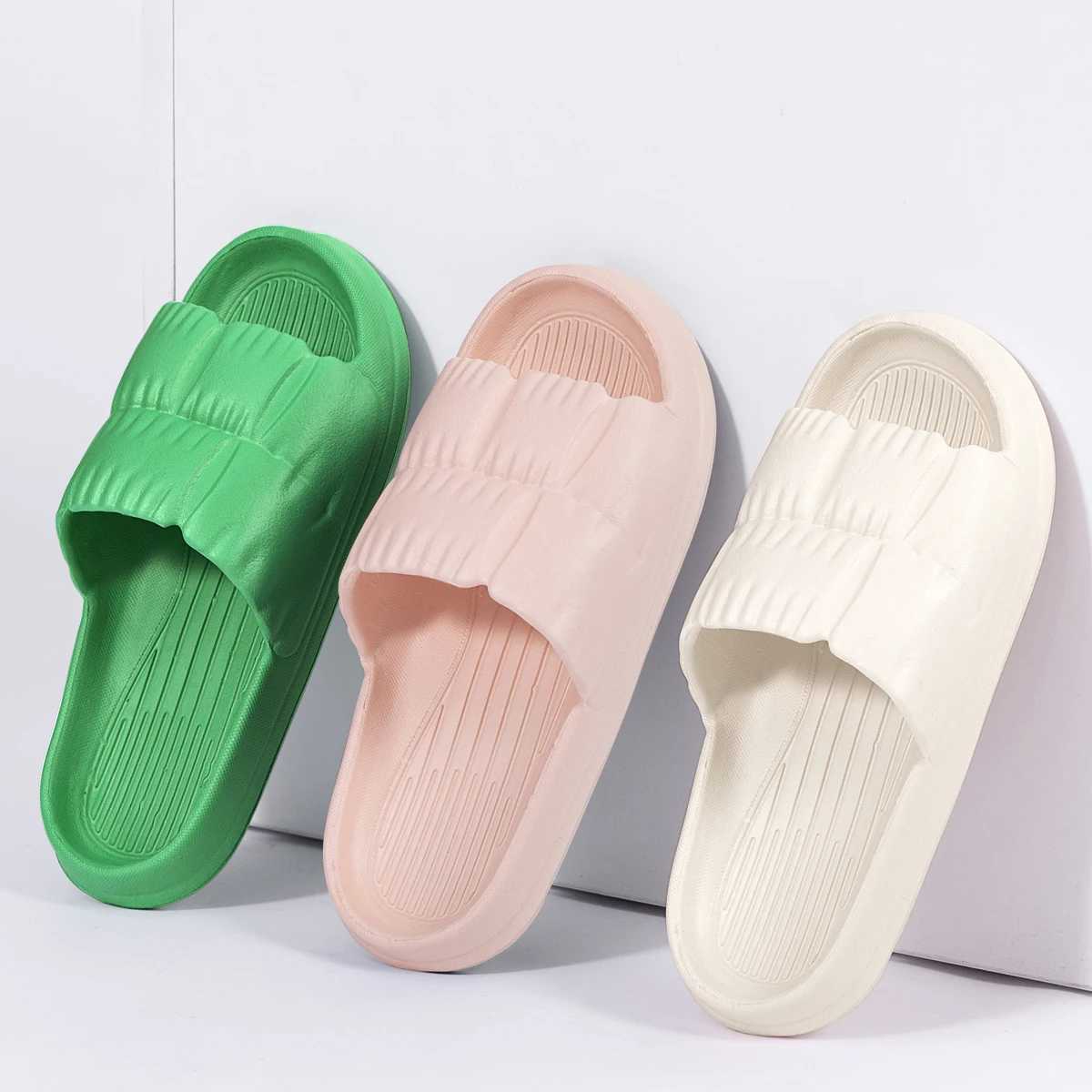 Slippers Womens Summer Petals Slip Feeling Indoor Home and Household Couple Wearing Thick Bottom Bathroom Bathing N-slip SandXJ250207