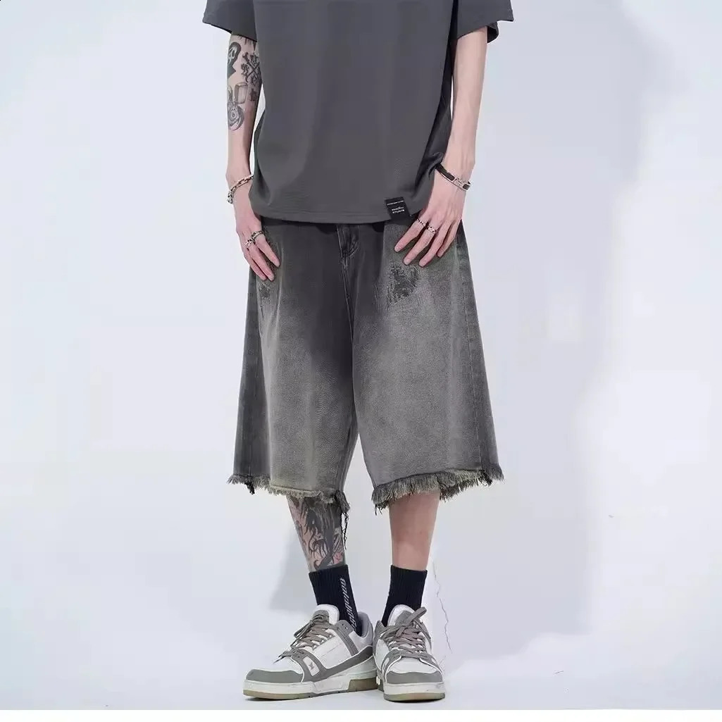 Summer Mens American Style High Street Vintage Washing Distressed Loose Fit Casual Fringe Denim Shorts 250206
