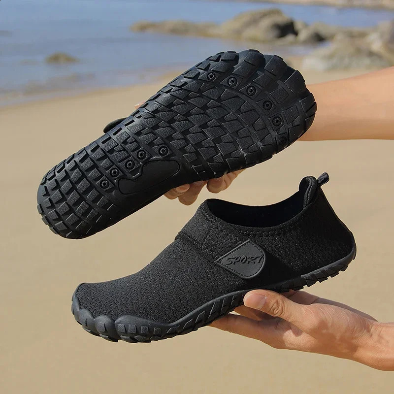 Women Men Aqua Shoes Upstream Wading Barefoot Outdoor Swimming Surf Water Shoes Light Beach Sports Gym Sneakers Unisex 250206