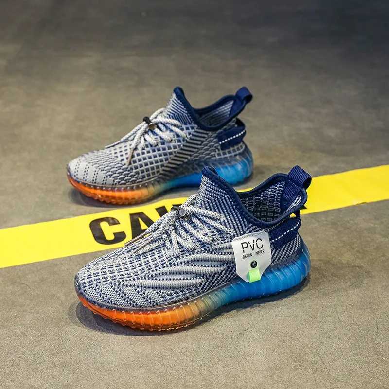 Hot Young Children Sneakers Boys Girls Coconut Casual Shoes Kids Breathable Flying Knit Stretch Mesh Non-Lace Up Running Shoes W250207