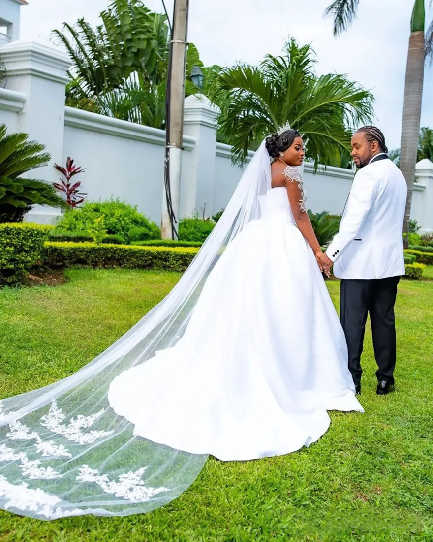 2025 Plus Size Mermaid Dresses Bride With Detachable Train Bridal for African Black Women One Shoulder Side Split Rhies Wedding Gowns