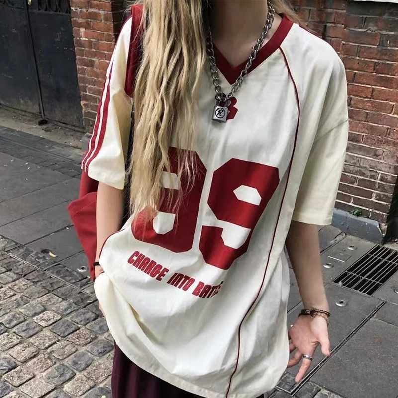 Vintage Loose Sports V-neck T Shirts Striped Letter Printed Oversized T-shirt Women Streetwear Hip Hop Loose Casual Y2k Top 250206