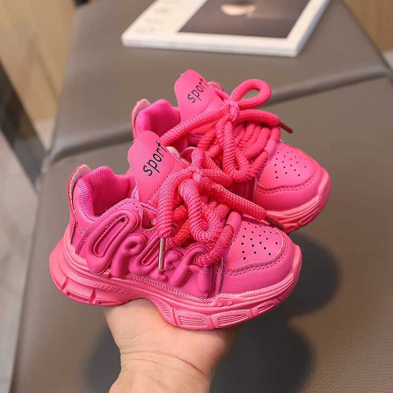 Girls sports shoes 2024 spring/summer childrens casual sports shoes hot pink childrens soft breathable running shoesXJ250318