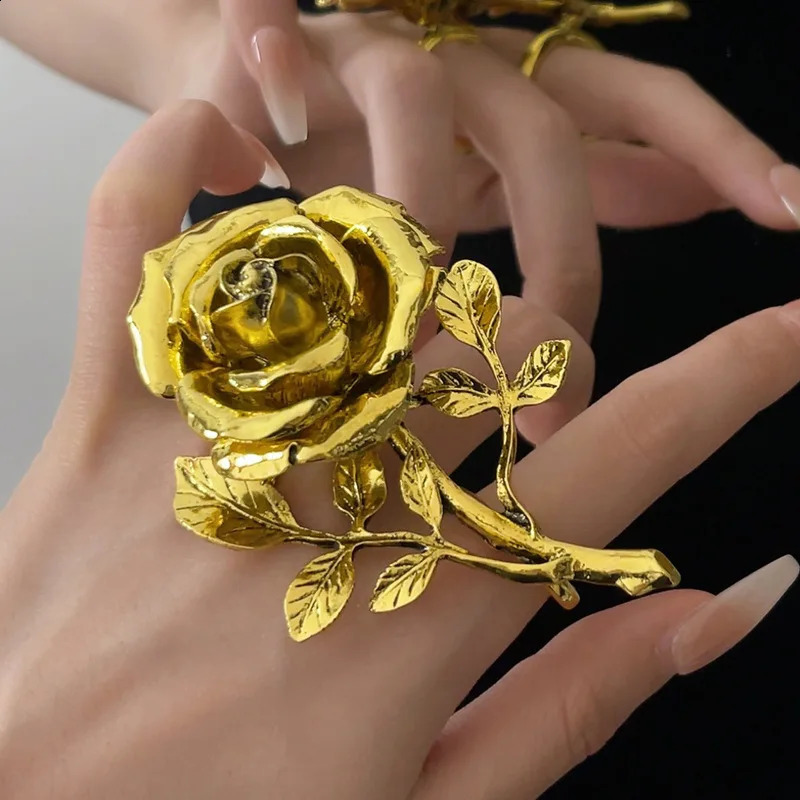 Vintage Exaggerated Metal Rose Flower Large Open Rings for Women Europe and America Personality Party Jewelry Accessories 250206