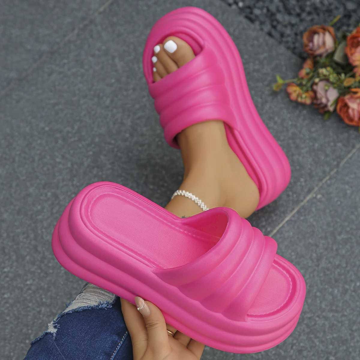 Hot Pink Chunky Platform Slippers Women Summer 2024 Thick Bottom Wedge Heels Sandals for Woman N Slip Outdoor Flip Flops MujerXJ250207