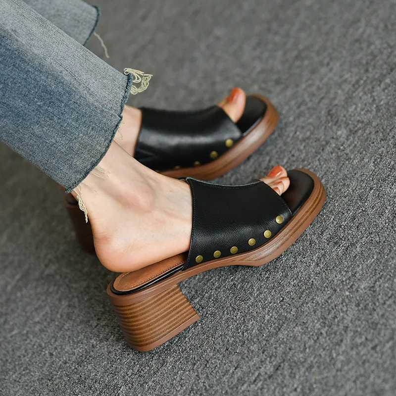 Women Beac Summer 2024 Thick Sole Anti Slip Slippers Women High Heels Comfortable Shoes Zapatillas MujerXJ250207