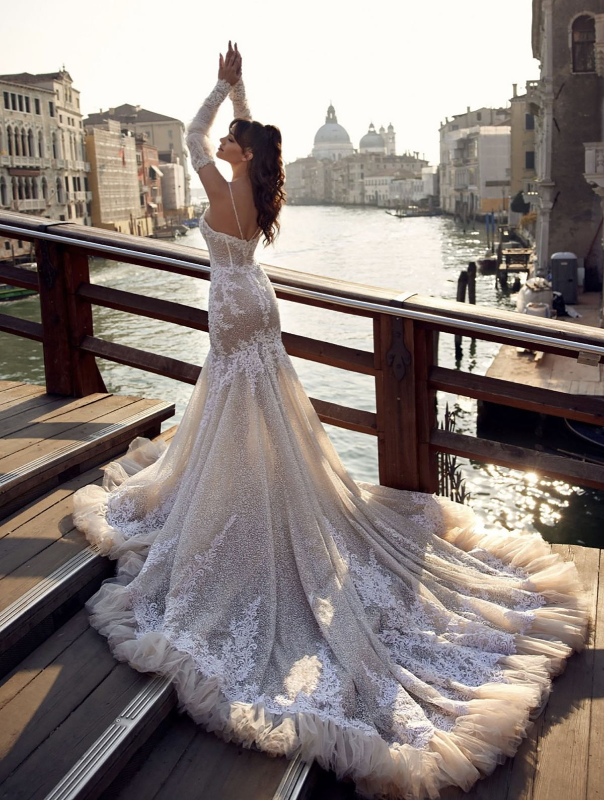 Exquisite Mermaid Wedding Dresses Sexy Sweetheart Sequins Appliques Lace Pearls Sweep Train Bridal Gowns Plus Size Vestido de novia Customized