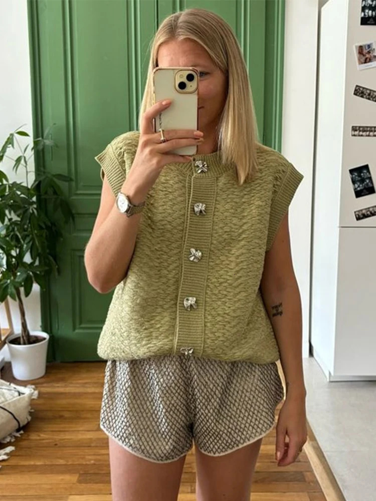 Knitted Green Singlebreasted Sweater Vests for Women Fashion Sleeveless ONeck Knitwear Autumn Lady Allmatching Cardigan 250207