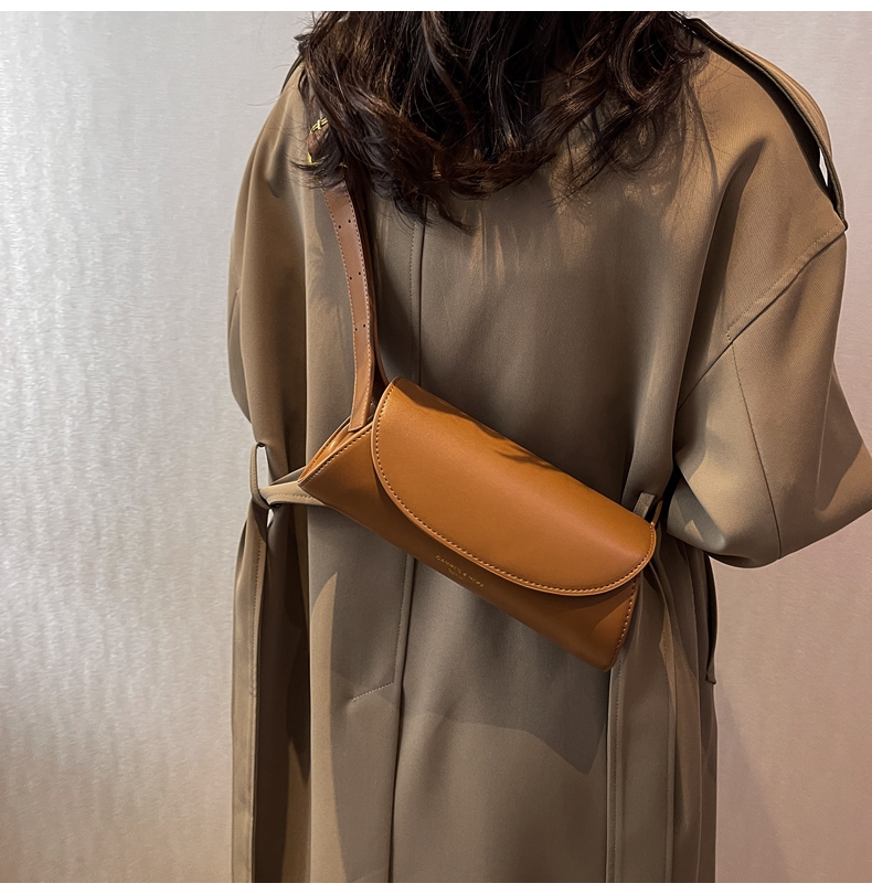 Chic Crossbody Mini Bag for Ladies - Sophisticated Strapover Style