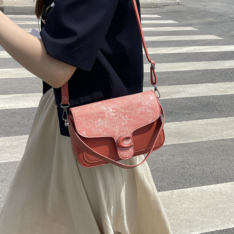Free shipping new designer Shoulder Bags For NEW hot womans ladies flap printing fashion square handbag girl crossbody saddle bag