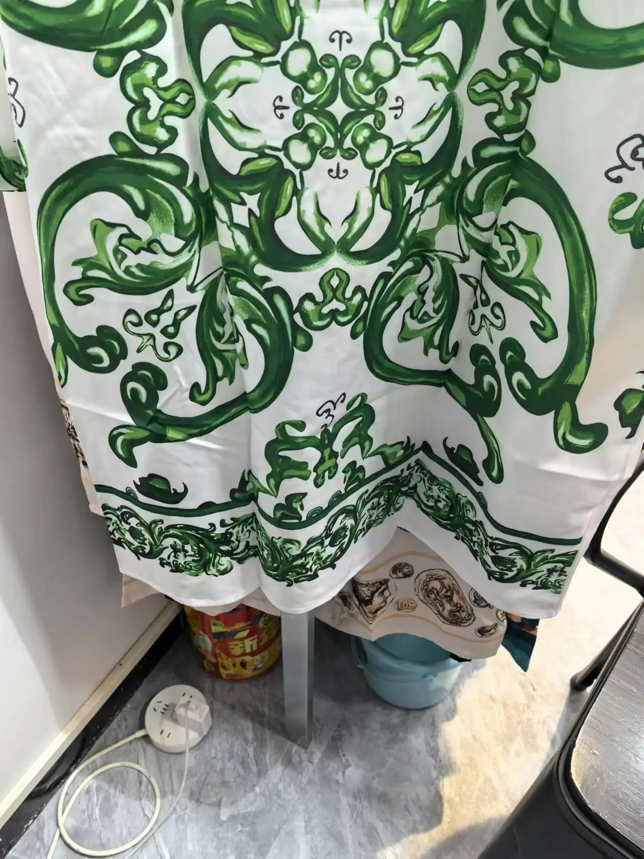 et0709 Fashion mens Shirts European party style mens Clothing 250207