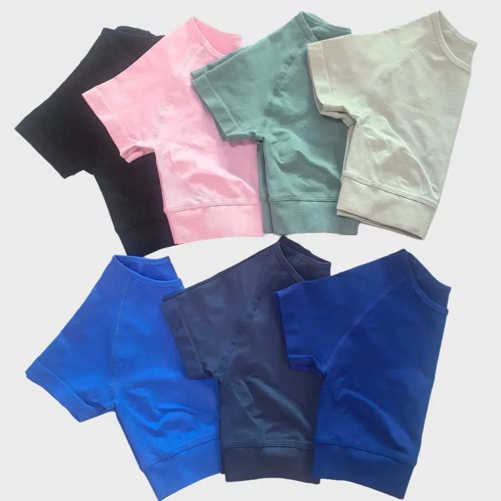 Yoga Outfit 2 Pieces Short Sleeve Crop Top Women Sports Set Gym Shirt+ Impact Shorts Workout Sets Fitness Clothes Suit Seamless H250207