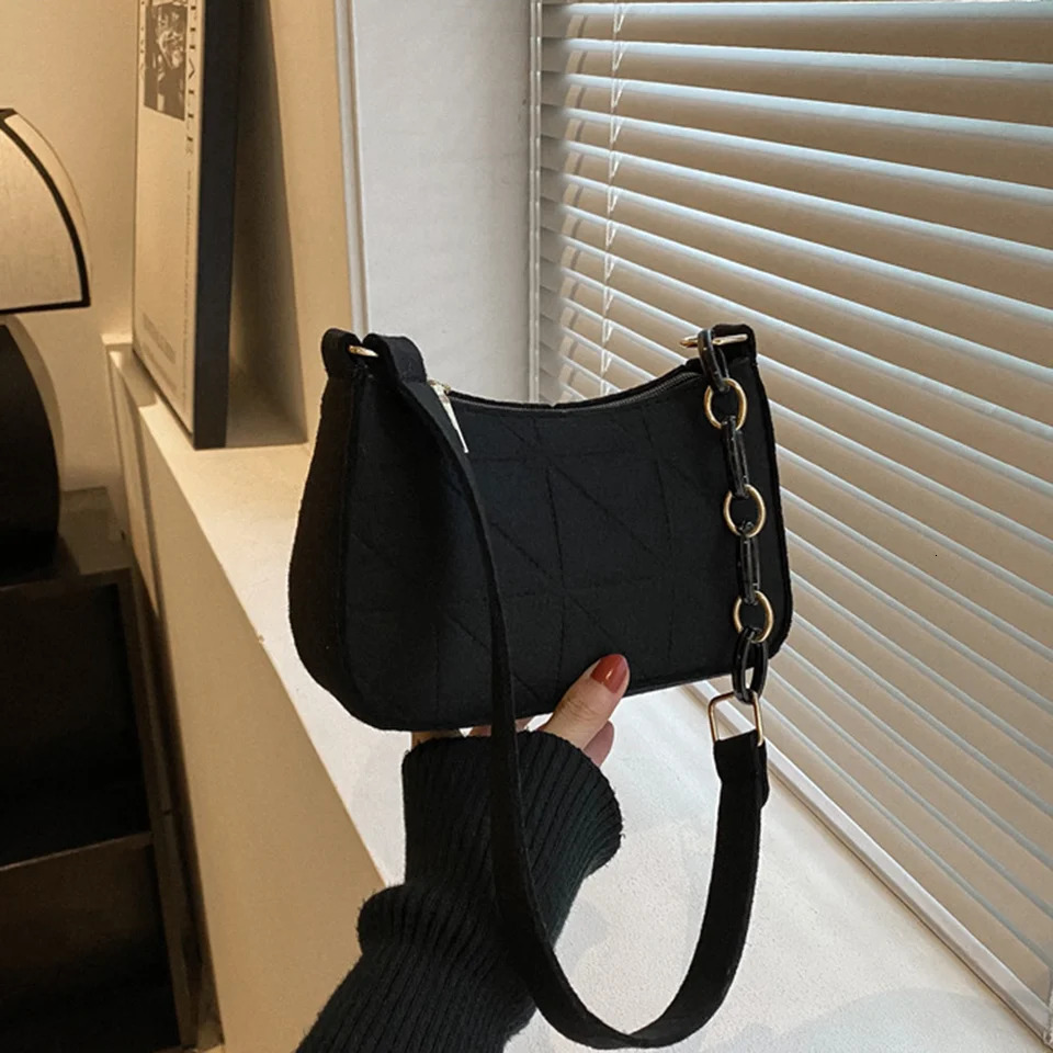Fashion Womens Shoulder Bag Trend Simple Retro Underarm Felt Tote Handbag 250121