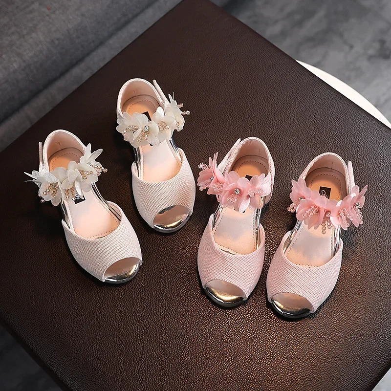 Summer Style Childrens Sandals Girls Fashion Rhinestone Flower Princess Shoes Little Girls Soft Soled Dance Shoes Girls 250121