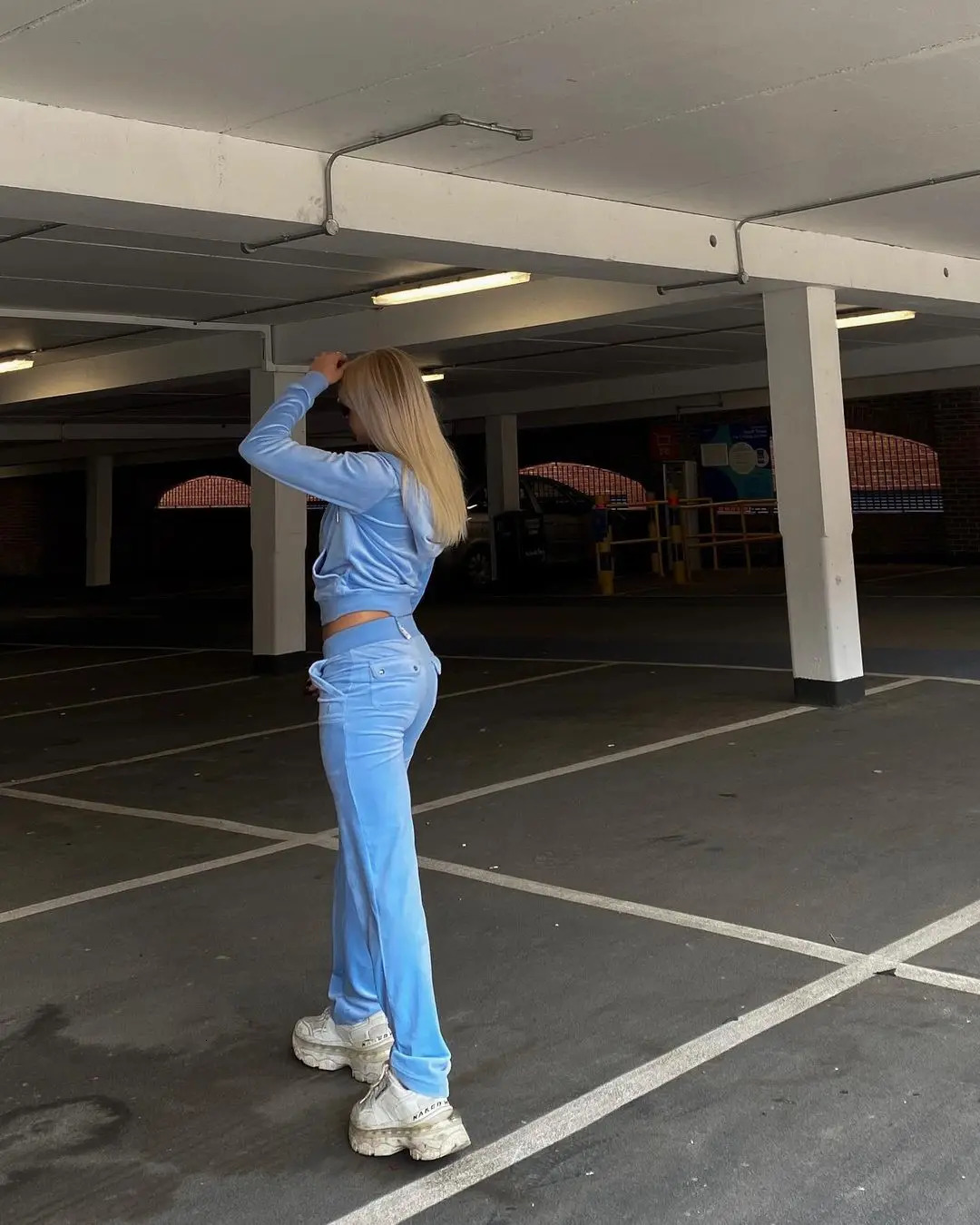 Lady Velvet Zipper Sweatshirt Pants 2 Piece Set Autumn Winter Women Fashion Hoodies Jacket And Trousers Jogging Tracksuit Set 250118