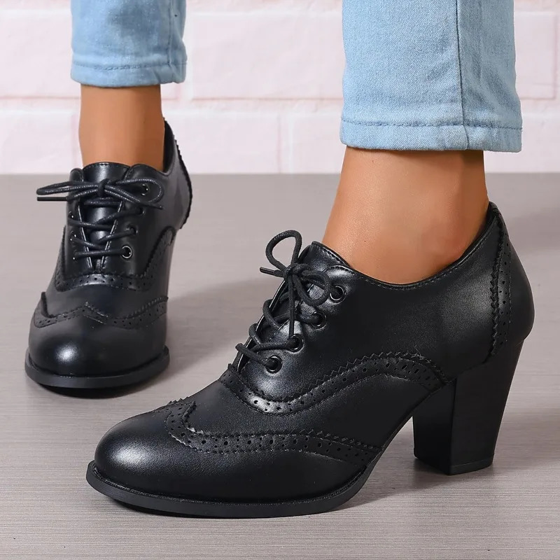 2024 Women Pumps Round Toe Wood Heels Platform Student Carved Retro LaceUp Classic Spring 250118