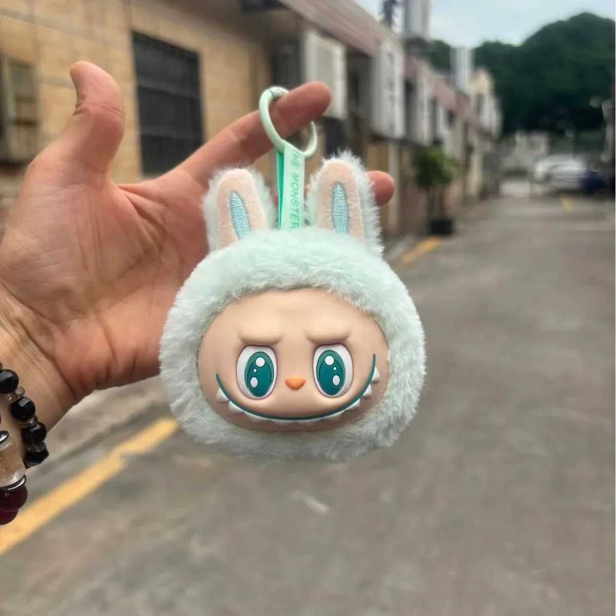 Cute Keychain Ornament aron 2nd Generation Labubu Cloth Sitting Par Vinyl Plush Pendant Free shipping