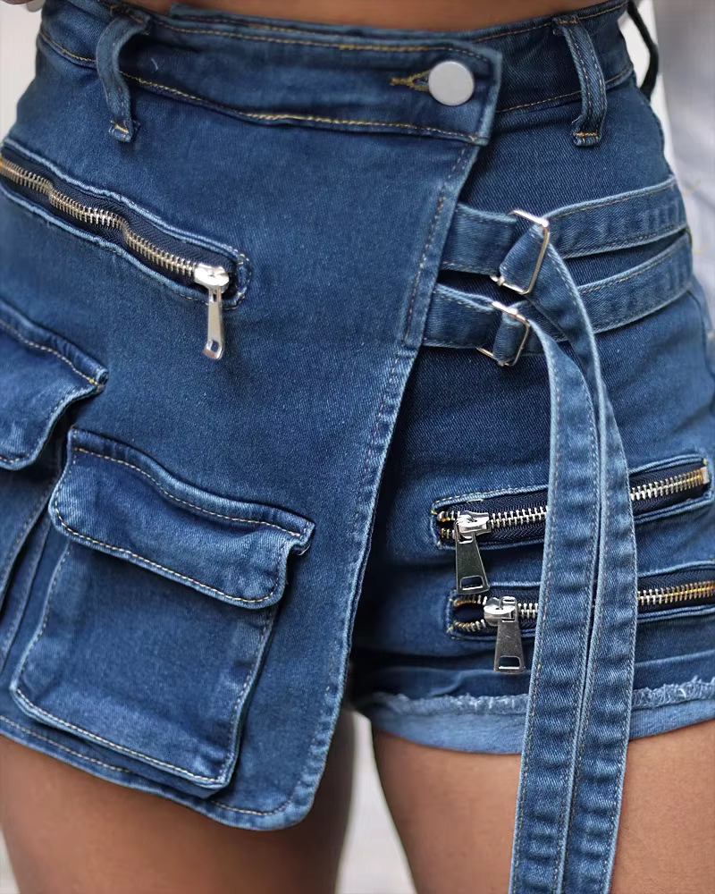 2025 Women's Designer Summer New Multi Pocket Zipper Design Retro Workwear Buckle Front Asymmetric Hemp Festival Mini Cowboy Shorts