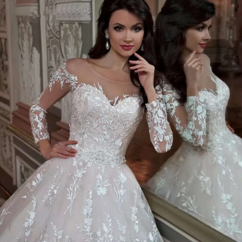 Exquisite lace applique res dear elegant fashion long sleeves train sweep wedding dresses