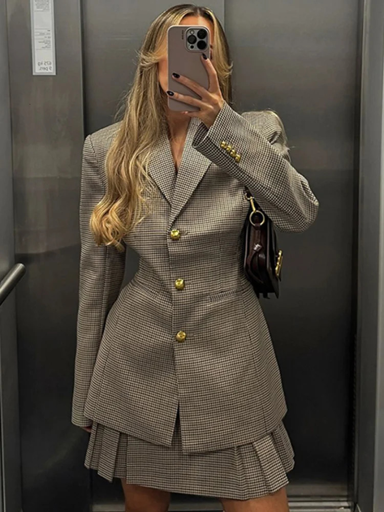 Fashion collar jacket for women fashionable shoulder strap single chest notch pad set elegant street 250208Z