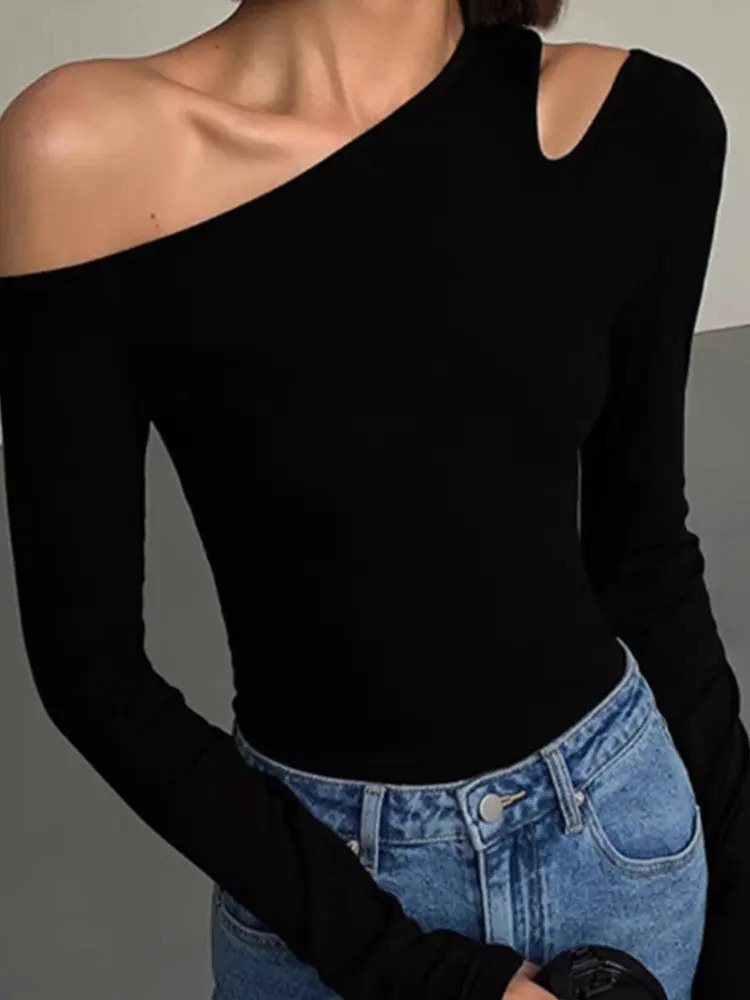 Fashion Skew Collar Offshoulder Longsleeved Tshirt Spring Solid Slim Fit Crop Top Sexy Hollow Out Tees Shirts 250208Z