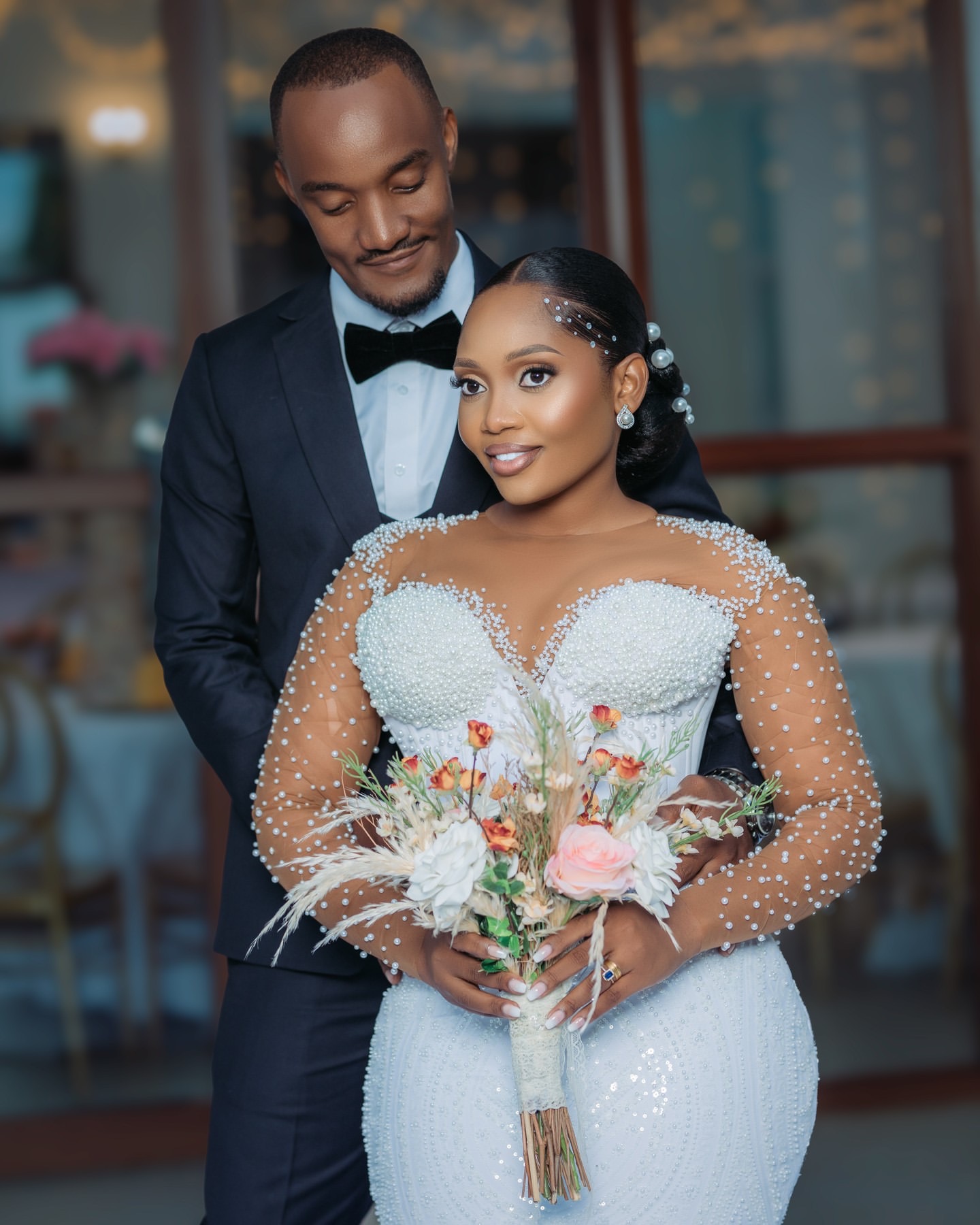 2025 Arabic Aso Ebi Plus Size White Mermaid Wedding Dresses Beaded Satin Sequined Lace Full Sleeves Bridal Gowns Dress For Bride