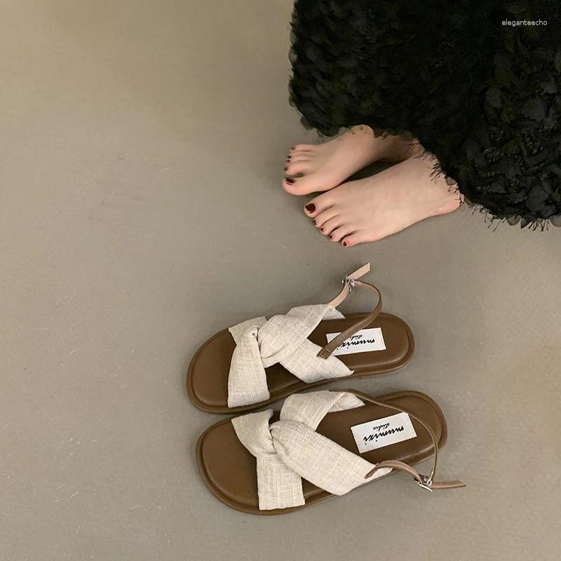 2025 S Fashion Designer Sandals Beach Sandal Woman Female Shoe Summer All Match Gladiator Girls Outside Flat Comfort Scandals Rome Casua