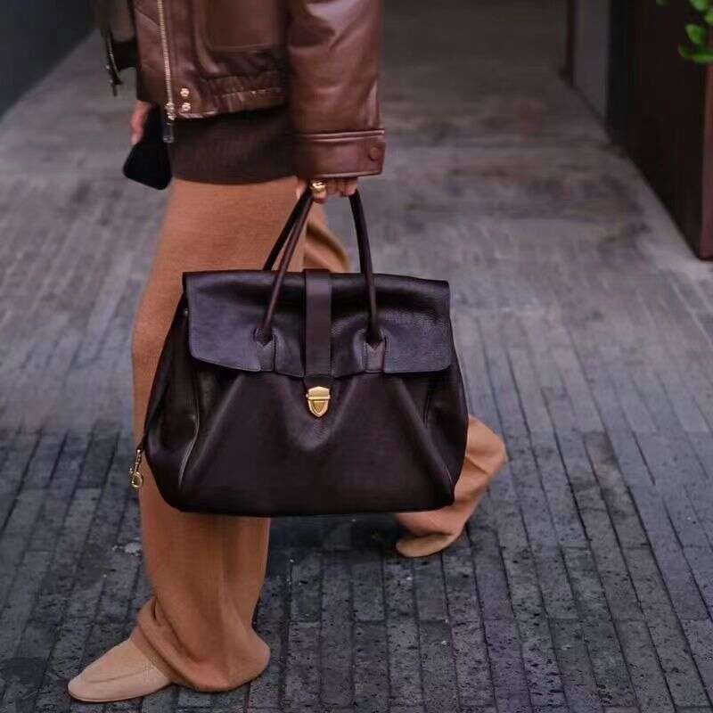 2025 New handbag Large capacity tote bag for work commuting Women's bag Handheld briefcase high quality work tote