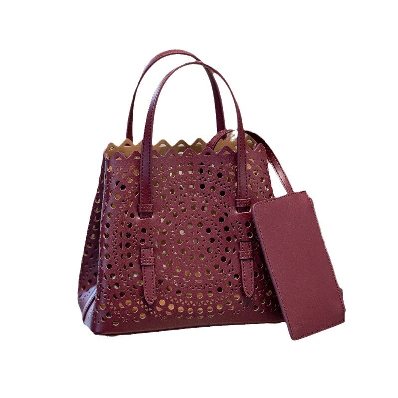Bag 2024 New Genuine Leather Women's Wave Hollow Carving Small Basket Mini Handheld Single Shoulder Bag