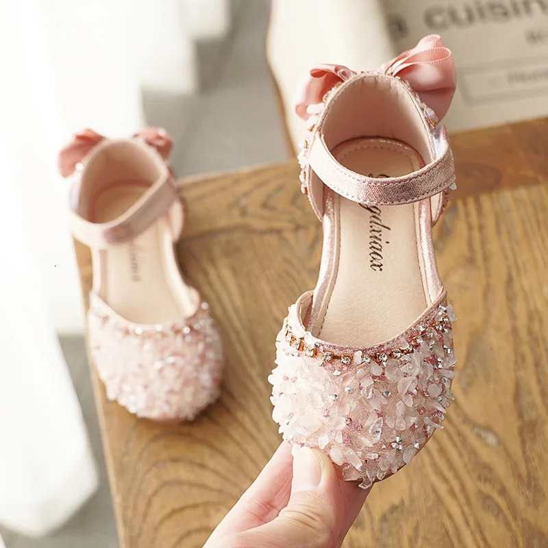 Kids Leather Shoes Girls Wedding Shoes Children Princess Sandals Sequins Bow Girls Casual Dance Shoes Flat Sandals E462 250121