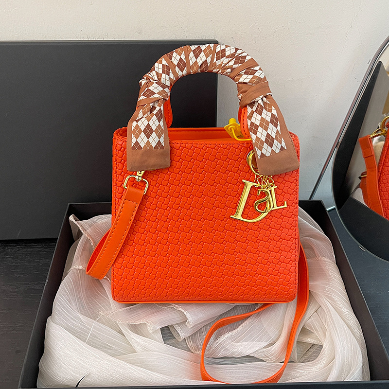 25S new model Free Shipping Designer Shoulder Bags Spring New Fashionable Knitting Crossbody Artwork Bag For Woman White