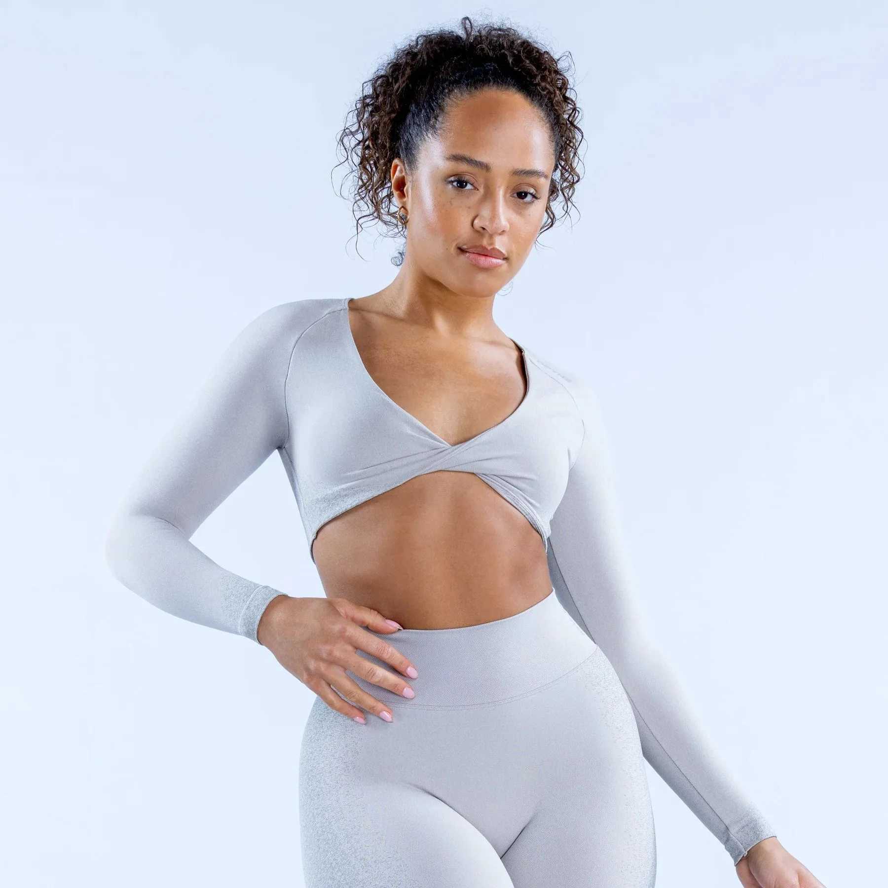 Yoga Outfit Ignite Twist Front Crop Top Womens Deep V-neck Seamless Clothing Gym Wear Sexy Long Sleeve Workout Sports T-shirt H250207