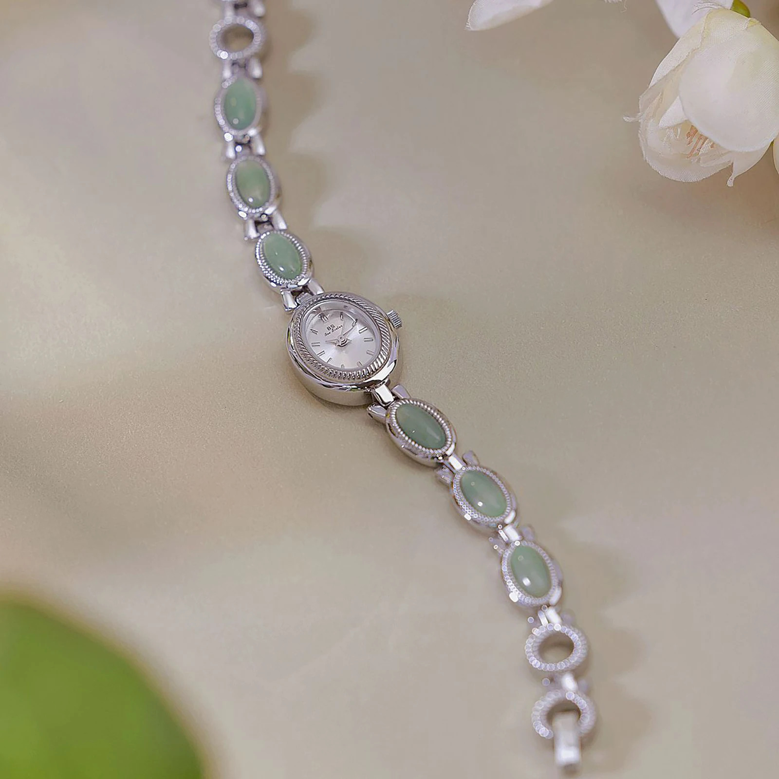 High-end Ladies Watches Elegant Green Jewelry Jade Quartz Bracelet Wristwatch gifts for women 2025 Fashion dress Watch 250221