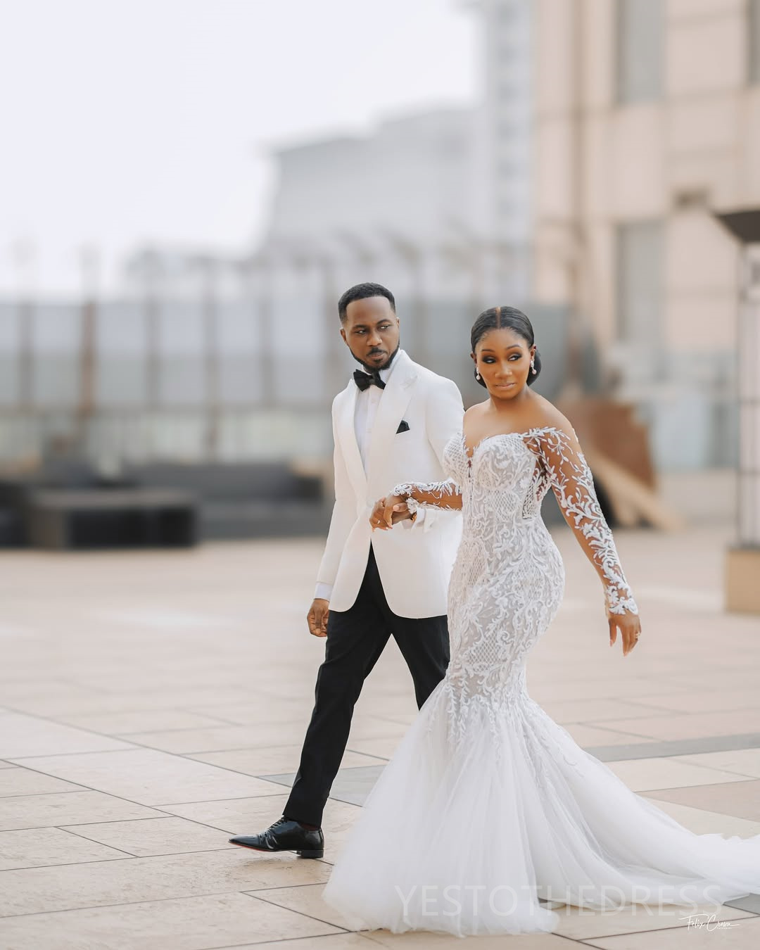 2025 Plus Size Aso Ebi Mermaid Wedding Dress Bridal Gowns Illusion Sheer Neck Long Sleeves Beaded Lace Tulle Dress For African Arabic Nigeria Black Wo