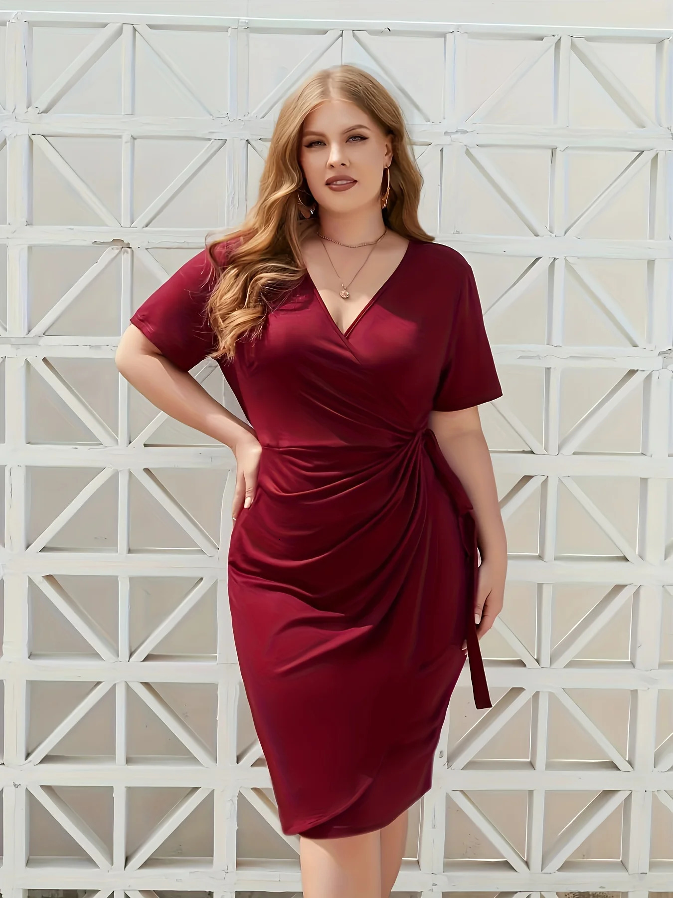 style solid color casual strappy Vneck Plus size midi dress 250207
