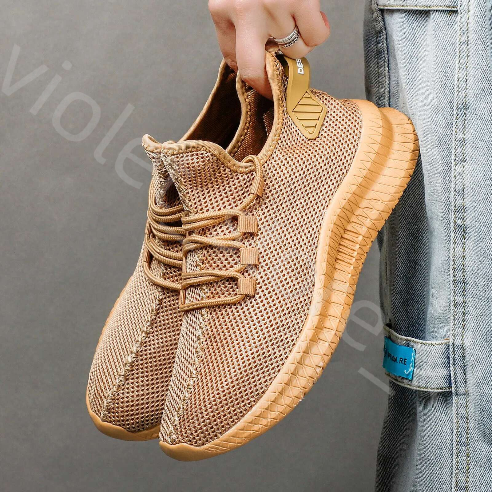 Men Shoes Breathable Mesh Running Shoes Slip On Walking Sneakers For Men Tennis Sports Shoes 880