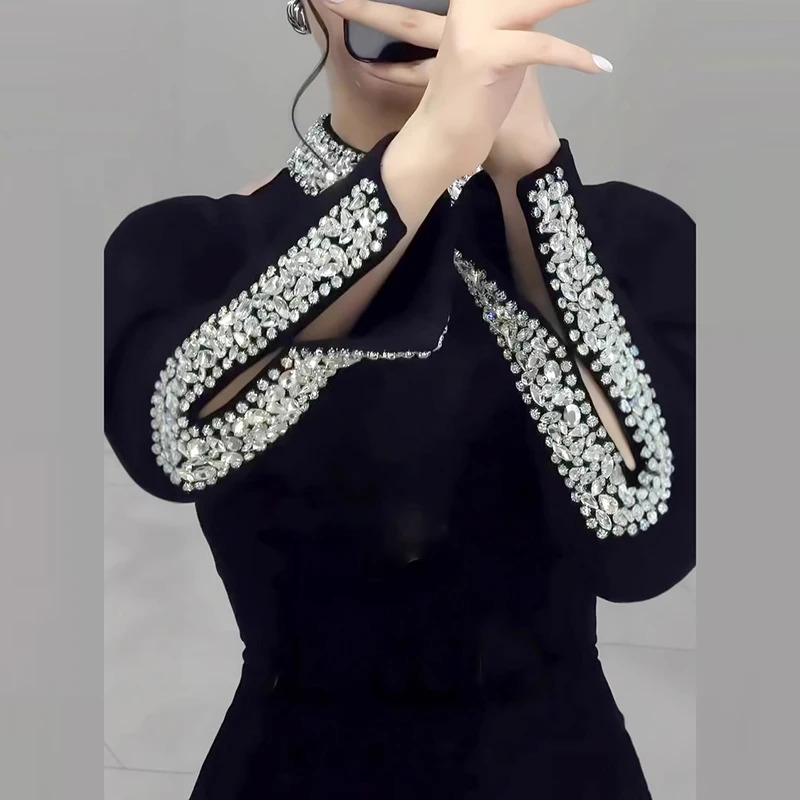 Womens Spring Long Sleeved Slim Banquet Dress Casual Rhinestone Patchwork Dresses Elegant Half High Neck Waist Wrap Hip 250208wtt