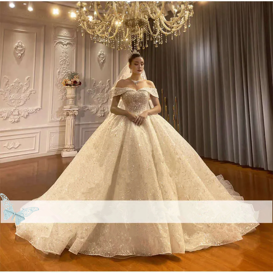 Luxury Dubai Arabic Beaded Ball Gowns Vintage Off The Shoulder Wedding Dresses Vestidos De Novia Sequined Bridal Gown Pearls Robes De Soiree Stye A B