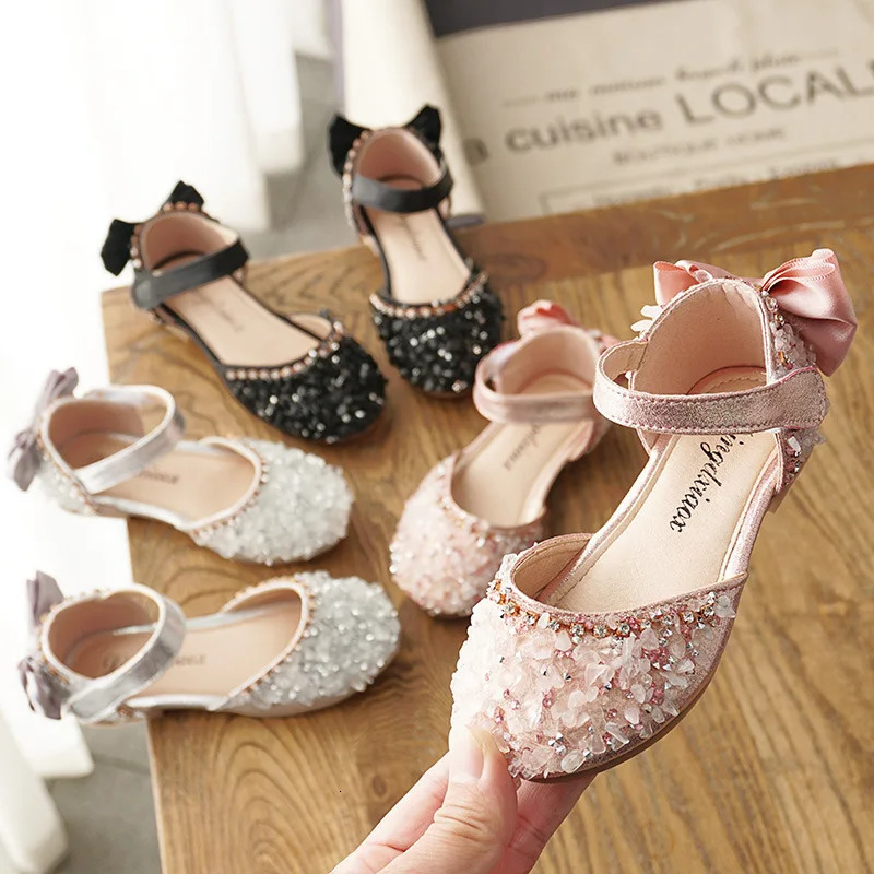 Kids Leather Shoes Girls Wedding Shoes Children Princess Sandals Sequins Bow Girls Casual Dance Shoes Flat Sandals E462 250121