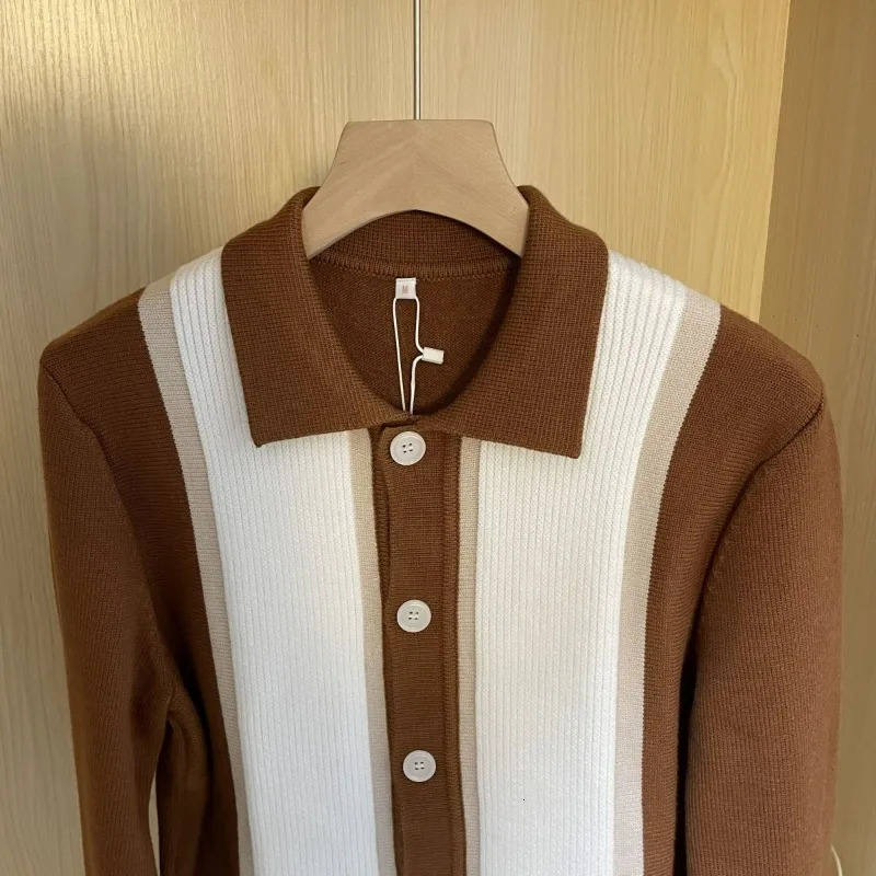 Mens clothing fashionable contrasting color patches buttons sweaters cardigans winter polo collars long sleeves loose knit jackets 250207
