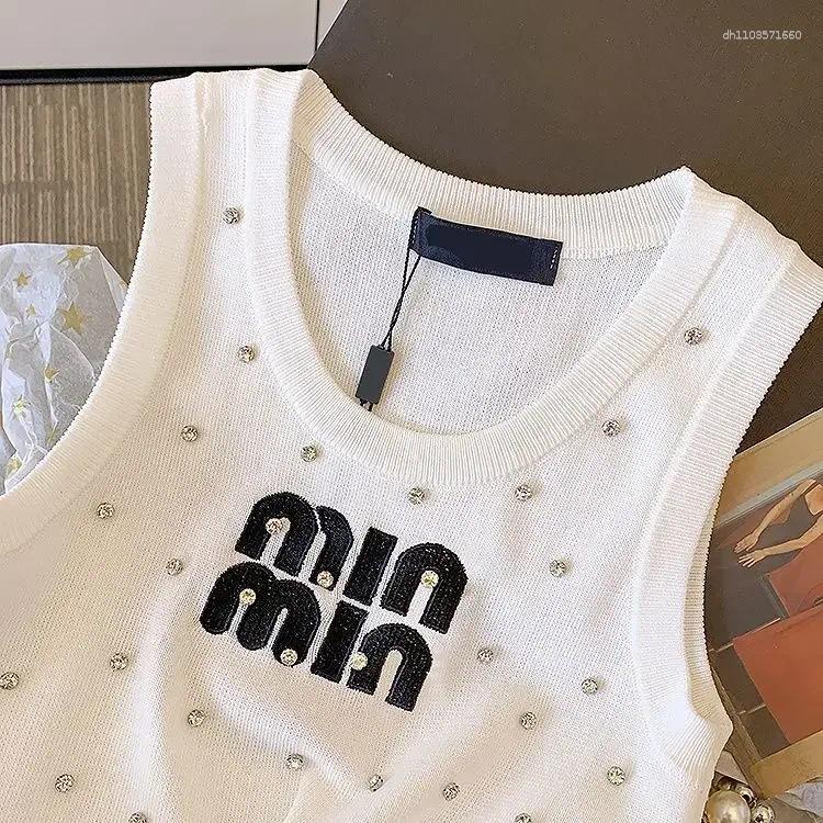 Women's Tanks Women Top Beaded Letters Embroidered Vest Sling Summer 2025 Slim Sleeveless T-shirt