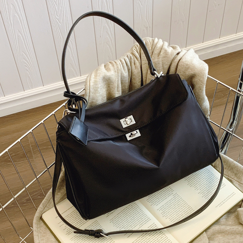 Free Shipping Nylon Cloth For Women, Large Capacity 2024 Autumn New Fashion Crossbody Bag, Hand-held Commuting Kelly Bag Designer Bag Luxury Bag Tote 