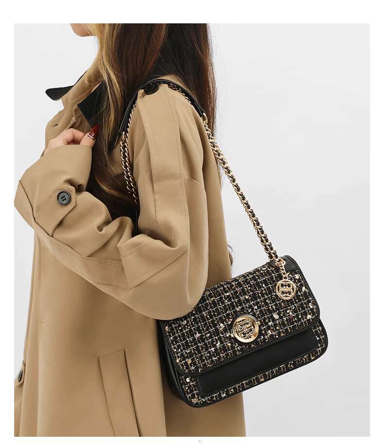Women's Bags New Autumn/Winter Women's Fragrant Style Office Commuter Light Premium Small Square Single Shoulder Crossbody Bag