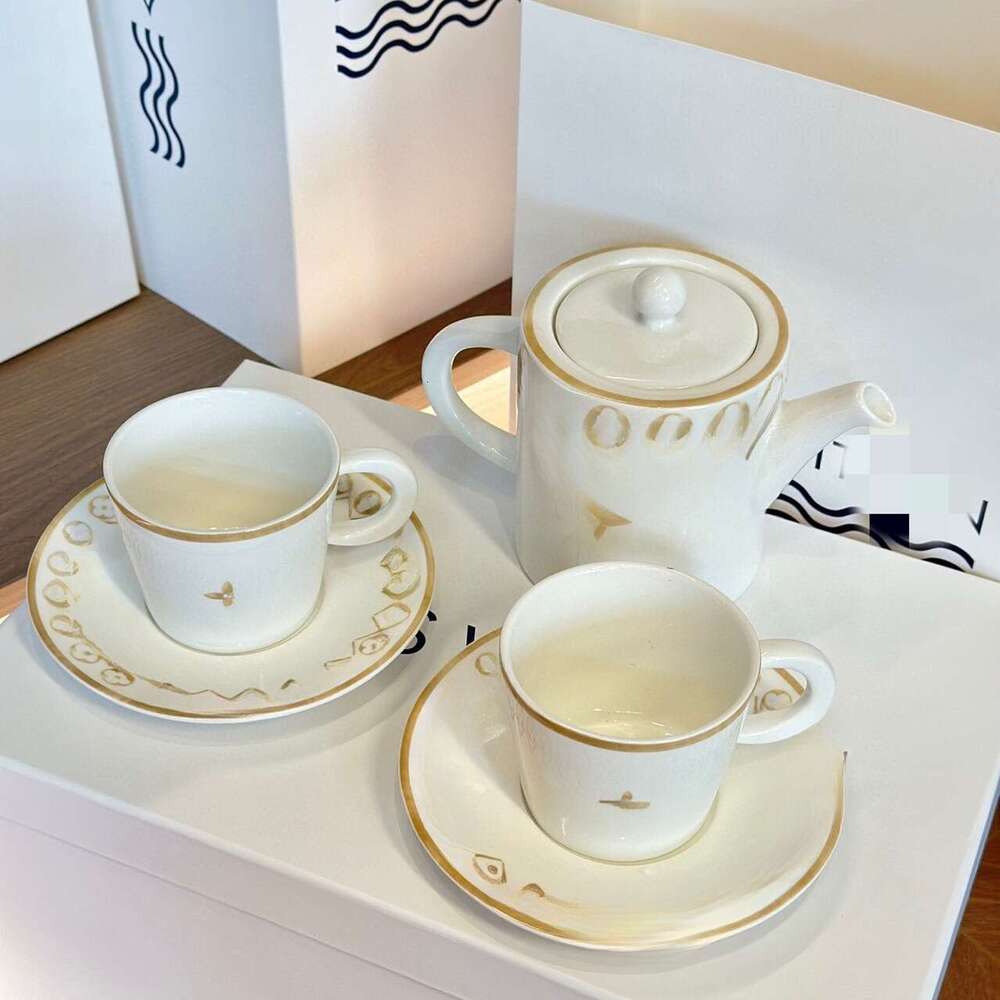 Simple And Fashionable Bone China Coffee Plates, Afternoon Tea Couple's Cups, Gifts