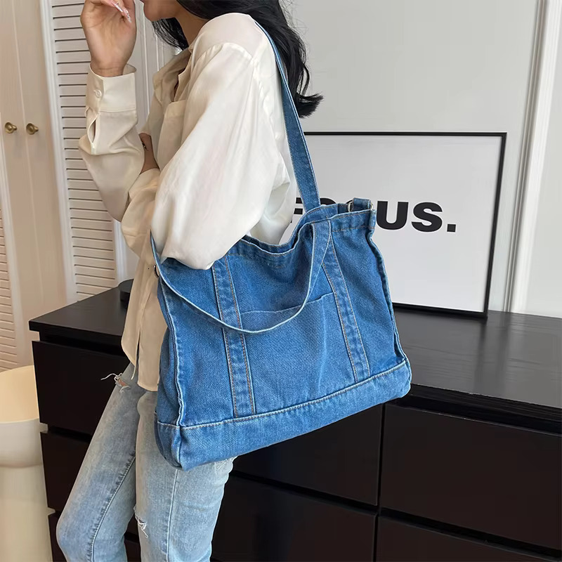 Four seasons universal large capacity leisure fashion all-in-one denim bag swissmilitary