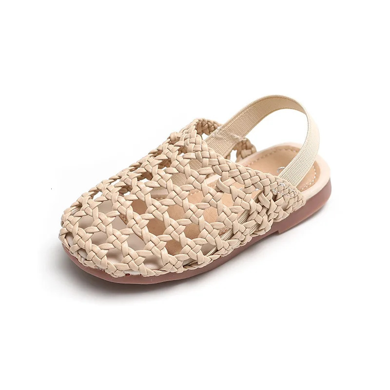 Baby Girls Shoes Braided Sandals for Girls Kids Fashion Hollow Out Leather Shoe Soft Sole Retro Princess Slippers Beach Shoes 250121