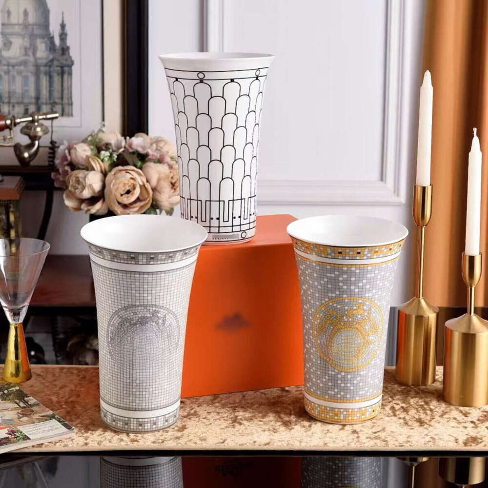 European Bone China Vase, Foyer Decoration, Study, Desktop, Living Room, Villa Area, Model Room