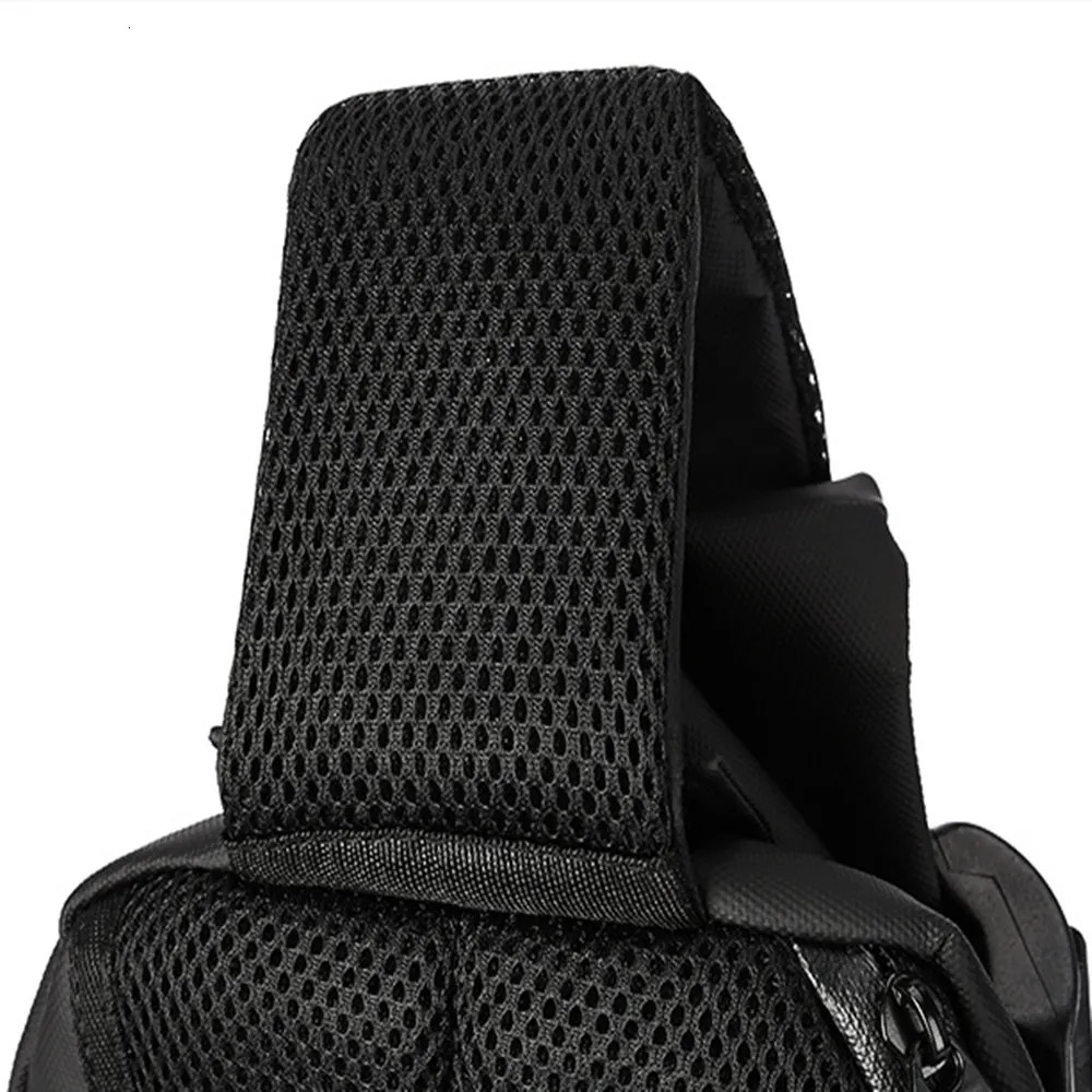 Fashion Functional Messenger Bag Mens Large-capacity Shoulder Bag Motorcycle Backpack Chest Bag Bandolera250208bj