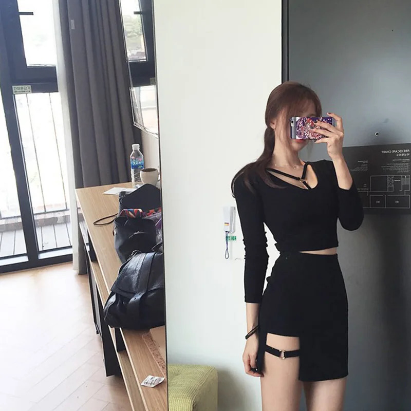 Korean Style Black Package Hip Skirts Irregular Hem Pencil Micro Mini Skirt Sexy Slim Women Party 250208Z