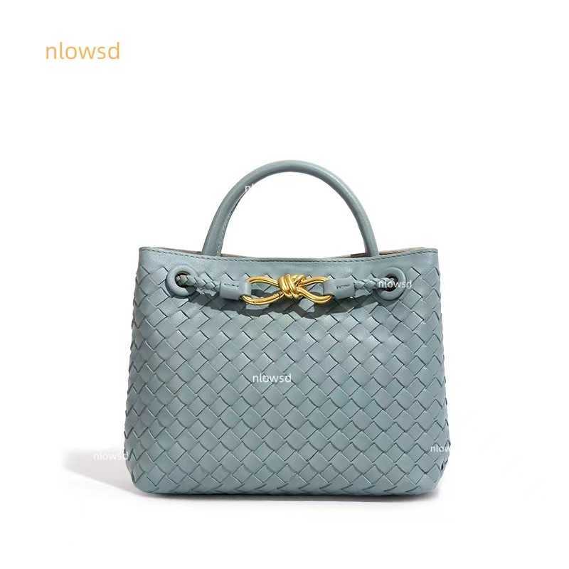 Designer Cowhide material Small Andiamo Tote Shopping Bags Womens Real Leather Weave Handle Handbag Lambskin Black Purse Crossbody Shoulder Strap Bag
